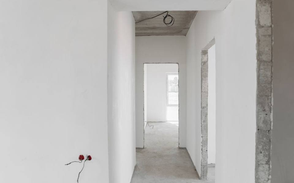 Navigating Apartment Layouts and Wall Penetration Risks