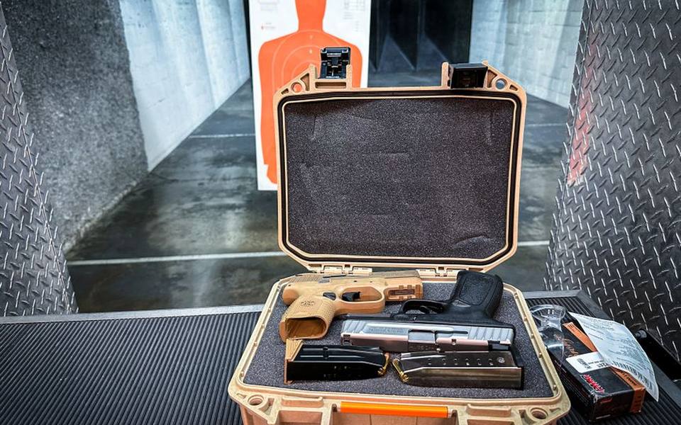 Configuring Universal and Tactical Shoulder Rigs